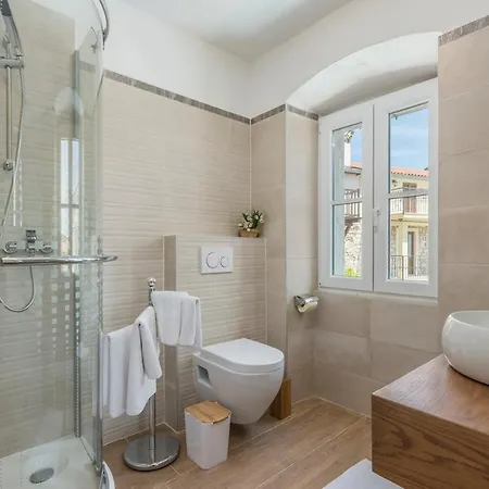 Beautiful Stone House - Parentium With Private Pool Villa Dracevac