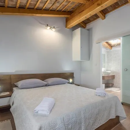 Beautiful Stone House - Parentium With Private Pool * Dračevac